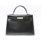 【現品限り】HERMES(エルメス) エルメス ケリー32 外 ボックスカーフ 黒 ブラック ゴールド金具 【中古AB】 【現品限り】HERMES(エルメス) エルメス ケリー32 外 ボックスカーフ 黒 ブラック ゴールド金具 【中古AB】