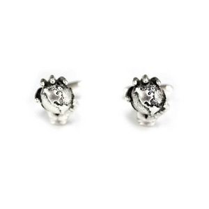 �J�t�����N�X�@���[���h�C���n���h�J�t�X World in Hand Cufflinks