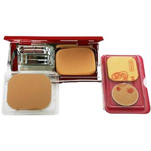 エストラックス トリートメントファンデーション 03オークル 12g （コンパクト・試供品付き）