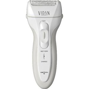 イズミ 往復式シェーバー（1枚刃） ホワイト IZF-V10-W