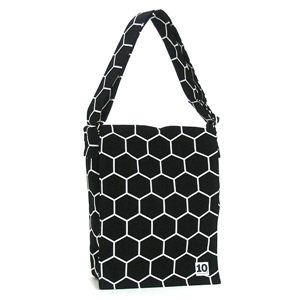 10 SWEDISH DESIGNERS�i10 �X�E�B�f�B�b�V�� �f�U�C�i�[�Y�j �V�����_�[�o�b�O 1909 SHOULDER BAG WITH FLAP �u���b�N