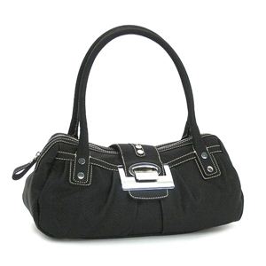 Guess�i�Q�X�j �V�����_�[�o�b�O PB034217 E/W SATCHEL �u���b�N