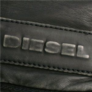 DIESEL（ディーゼル） ナナメガケバッグ CORE CONCEPT 00XN34 TAURUS T8014 ブラック