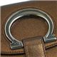 Ferragamo(フェラガモ) 二つ折り財布(小銭入れ付) GANCIO STYLISH 22B018 442068 ブラウンONZ H10xW13xD2.5 - 縮小画像4