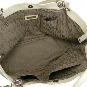 Furla（フルラ） ショルダーバッグ BR80 CCC アイボリー （H30×W34×D16）