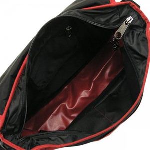 EASTPAC(イーストパック) 斜めがけバッグ AUTHENTIC K077 236 レッド (H25.5×W33.5×D11.5)