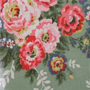 CATH KIDSTON（キャスキッドソン） 二つ折り財布（小銭入れ付） 306737 ベージュ/RD