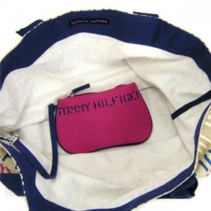 TOMMY HILFIGER(トミーヒルフィガー) トートバッグ STENCIL GROUP 6912276 261 オリーブ