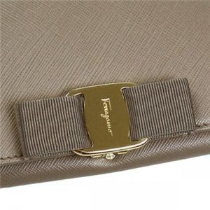 Ferragamo（フェラガモ） 長財布 VARA ICONA 22A900 474176 グレー