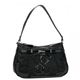 Guess（ゲス）　ショルダーバッグ　MURAL　NL333001　ブラック