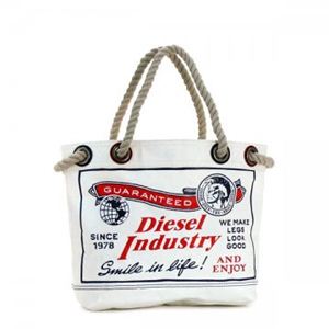 DIESEL（ディーゼル） トートバッグ THE BRAVE FLAG X01161 H1527 WHITE／BLACK