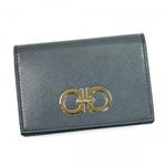 Ferragamo（フェラガモ） カードケース GANCINI ICONA VITELL 22A552 510331 CHARCOAL／MET.GRAFITE