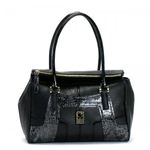 Guess（ゲス） ショルダーバッグ MONTIQUE VG364206 BLACK