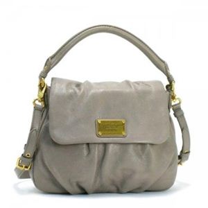 MARC BY MARC JACOBS（マークバイマークジェイコブス） ナナメガケバッグ CLASSIC Q M3122047 944 MINK