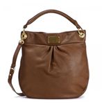 MARC BY MARC JACOBS（マークバイマークジェイコブス） ナナメガケバッグ CLASSIC Q M3123006 80998 CINNAMON STICK