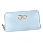 【2013年4月30日まで期間限定値下げ】Ferragamo（フェラガモ） 長財布 GANCINI ICONA VITTEL 22B300 537529 BLUE PASTEL