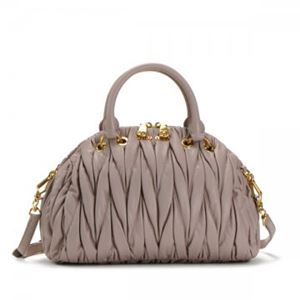 MIUMIU（ミュウミュウ） トートバッグ MATELASSE RL0055 10F MUGHETTO