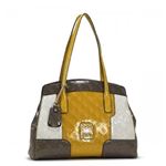 Guess（ゲス） ショルダーバッグ SG439209 TMU TAUPE MULTI