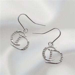 DIOR（ディオール） ピアス D68924 SLIVER
