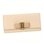 Ferragamo（フェラガモ） 長財布 22B559 QUARZO ROSA