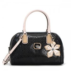 Guess（ゲス） ショルダーバッグ SG452506 BLA BLACK