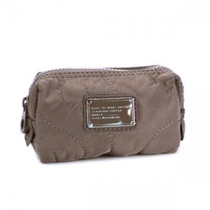 MARC BY MARC JACOBS（マークバイマークジェイコブス） ポーチ M3PE125 80113 QUARTZ GREY
