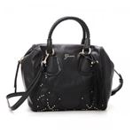 【10月31日まで期間限定販売】Guess（ゲス） ショルダーバッグ VG468505 BLA BLACK
