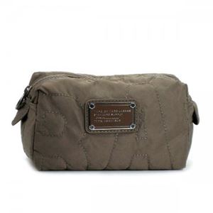 MARC BY MARC JACOBS（マークバイマークジェイコブス） ポーチ M3PE073 80113 QUARTZ GREY