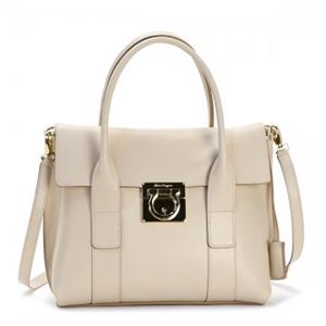 Ferragamo（フェラガモ） ハンドバッグ 21E990 602483 NEW BISQUE