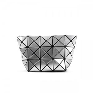BAO BAO ISSEY MIYAKE（バオバオ イッセイミヤケ） ポーチ 76AG045 91 SILVER