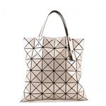 BAO BAO ISSEY MIYAKE（バオバオ イッセイミヤケ） トートバッグ 76AG053 40 BEIGE