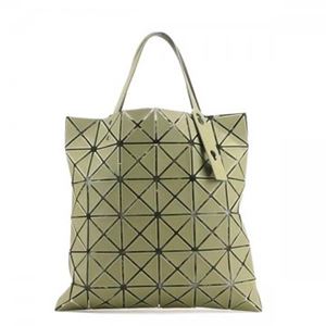 BAO BAO ISSEY MIYAKE（バオバオ イッセイミヤケ） トートバッグ 76AG603 65 KHAKI