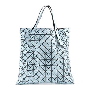 BAO BAO ISSEY MIYAKE（バオバオ イッセイミヤケ） トートバッグ 76AG523 71 LT. BLUE