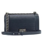 CHANEL（シャネル） ショルダーバッグ A67086