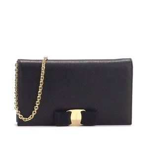 Ferragamo（フェラガモ） ショルダーバッグ 22B850 588263 NERO