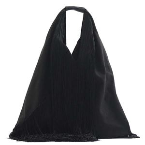 MM6 MAISON MARGIELA（エムエム 6 メゾン マルジェラ） ハンドバッグ S54WD0039 900 BLACK