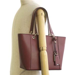 Guess(ゲス) トートバッグ VG669123 BOR BORDEAUX Guess(ゲス) トートバッグ VG669123 BOR BORDEAUX