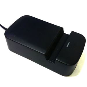 （まとめ）ブライトンネット USB-ACアダプタ スタンド機能付 3ポ-ト 6A対応 ブラック BS-USBAC3PTSTD／BK【×2セット】 - 拡大画像