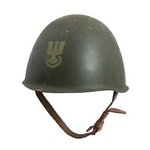 ポーランド軍放出　スチールヘルメット　HM027UN　【中古】