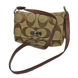 COACH(コーチ)F17798 SVA3E チェルシーシグネチャーフラップバッグ