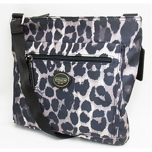 COACH（コーチ） F77429 SV/M2 クロスボディバッグ