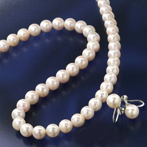 【送料無料】 大珠8～8.5mm珠 あこや真珠 パールネックレス＆パールイヤリングセット 鑑別付