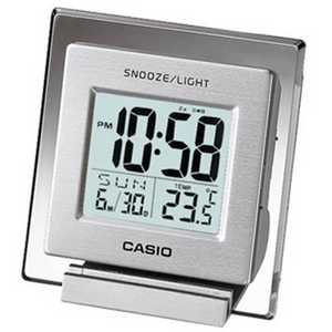CASIO（カシオ） 温度計付きデスクトップクロック DQ-735-8JF シルバー - 拡大画像