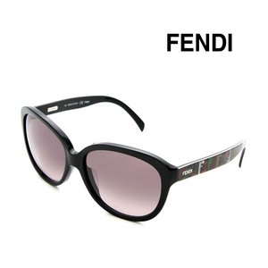 限定数入荷!!POPモデル登場★FENDIサングラス(FS5305A)