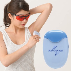 家庭用紫外線治療器 ボディードクター UV2 【水虫・わきが対策に】 - 拡大画像