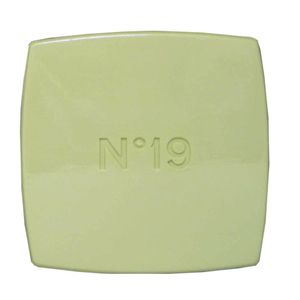 CHANEL�i�V���l���j�@No19�@�T���H�� �摜2