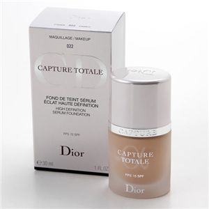 Dior（ディオール）カプチュール トータルセラムファンデーション 22