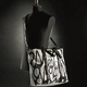 【2010年春夏のNEWモデル/リクエスト販売】 COACH(コーチ) バッグ MEN'S メンズ グラフィティ est. 1941 トート ブラック/ホワイト 70331 - 縮小画像2