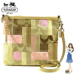 Coach(コーチ) バッグ シグネチャー パッチワーク 2WAY ショルダーバッグ マルチカラー 13723 Coach(コーチ) バッグ シグネチャー パッチワーク 2WAY ショルダーバッグ マルチカラー 13723|