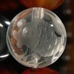 手彫り金魚×カーネリアンブレス 12mm